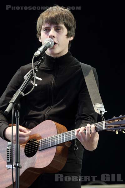 JAKE BUGG - 2014-08-22 - SAINT CLOUD - Domaine National - Grande Scene - 